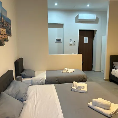 בית הארחה Casa Finalmarina 10
