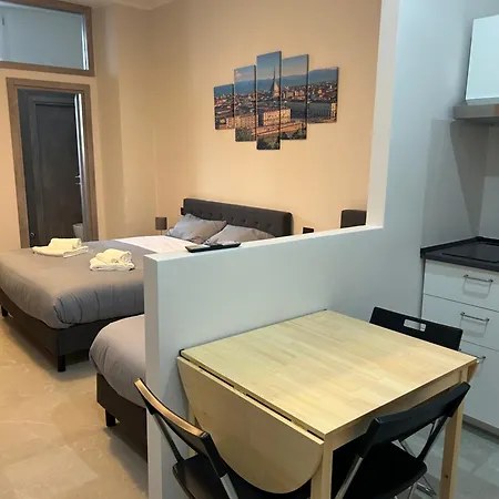 Casa Finalmarina 10 Guest house Turin