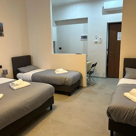 Casa Finalmarina 10 * טורינו