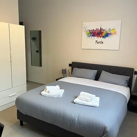 Casa Finalmarina 10 טורינו
