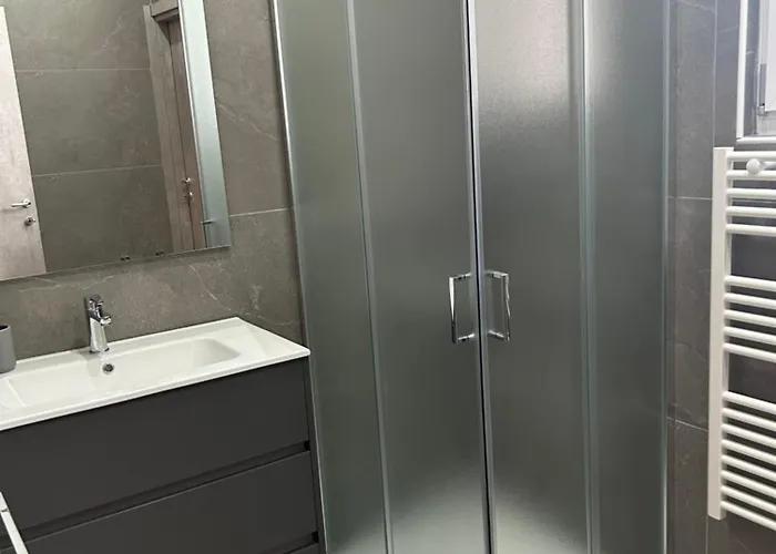 Casa Finalmarina 10 *