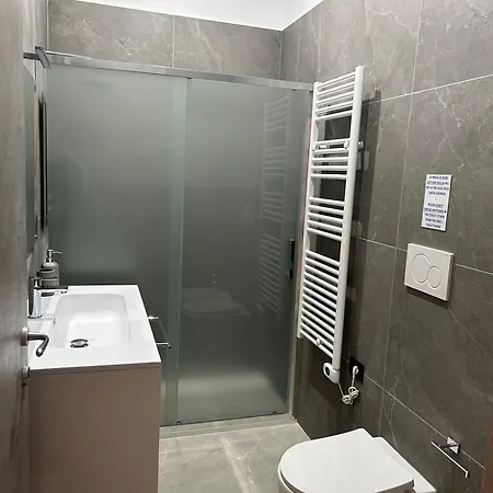 Casa Finalmarina 10 Pensionat Turin